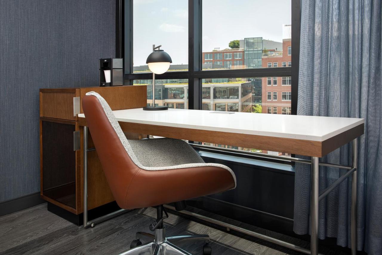 Hotel Courtyard By Marriott Washington, Dc Dupont Circle Exterior foto